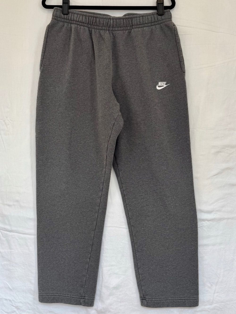 Nike Men's Sz LG Charcoal Heather Club Fleece Joggers BV2707-071